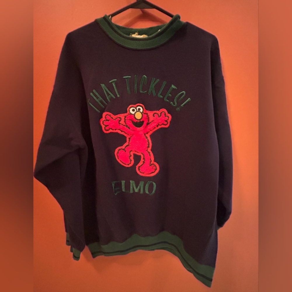 ELMO THAT TICKLES ! ELMO SWEATER